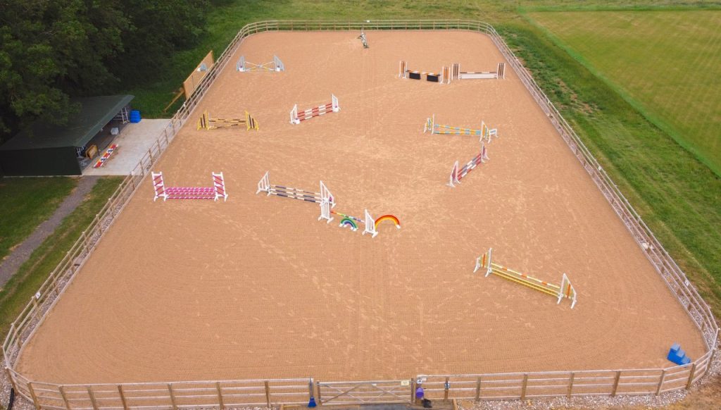 Midlands Horse Arenas Specialists in all aspects of equestrian